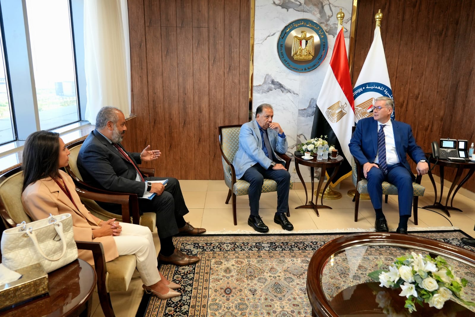 وزير البترول يستقبل رئيس غرفة الصناعات الكيماوية