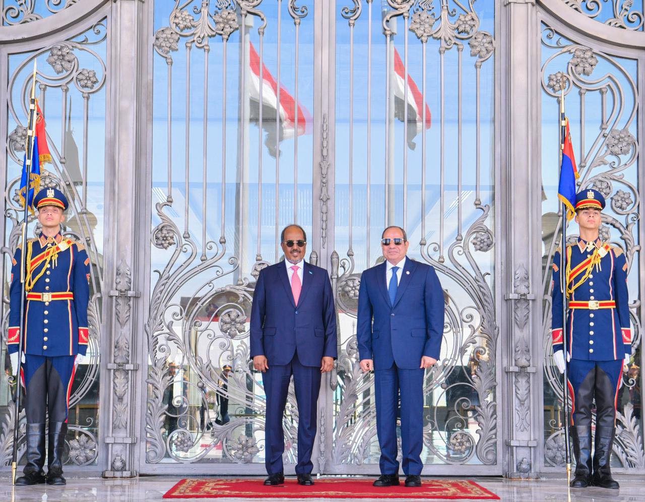 الرئيس السيسي يستقبل رئيس جمهورية الصومال في العلمين
