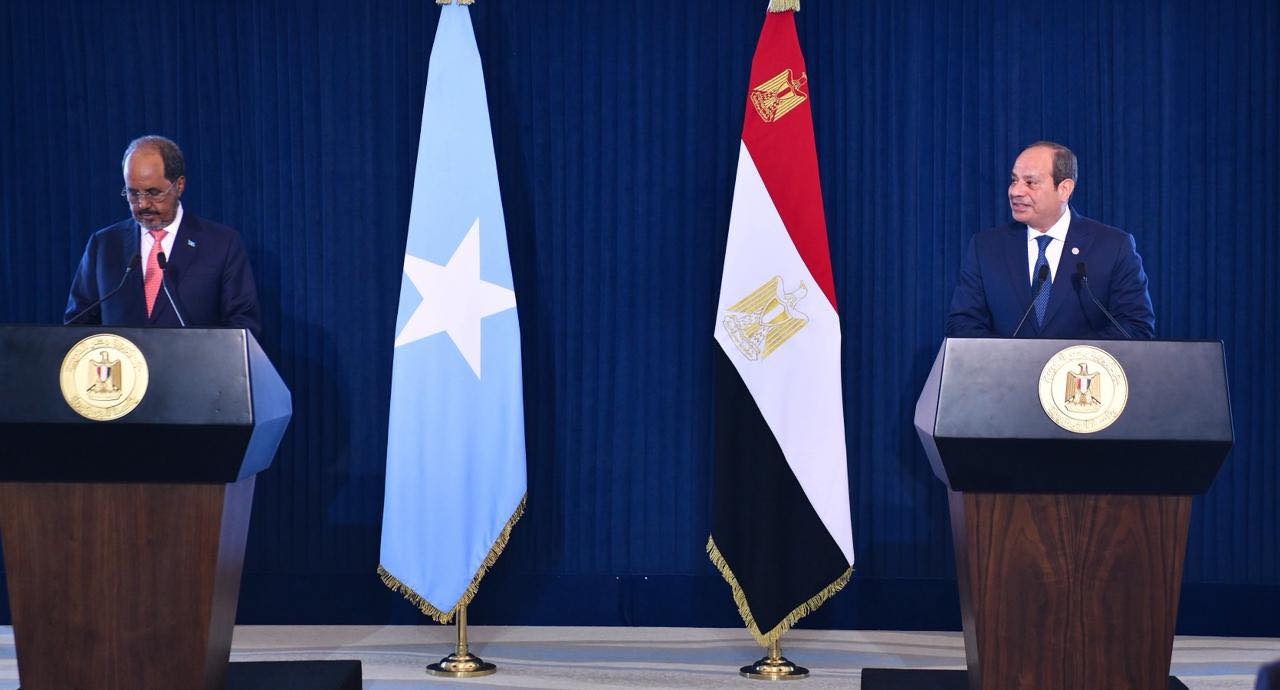 الرئيس السيسي يستقبل رئيس جمهورية الصومال في العلمين