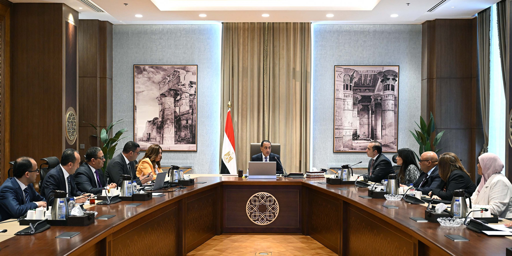 مدبولي يتابع الآليات المقترحة لتنفيذ القواعد المنظمة لقانون الإيجار الجديد