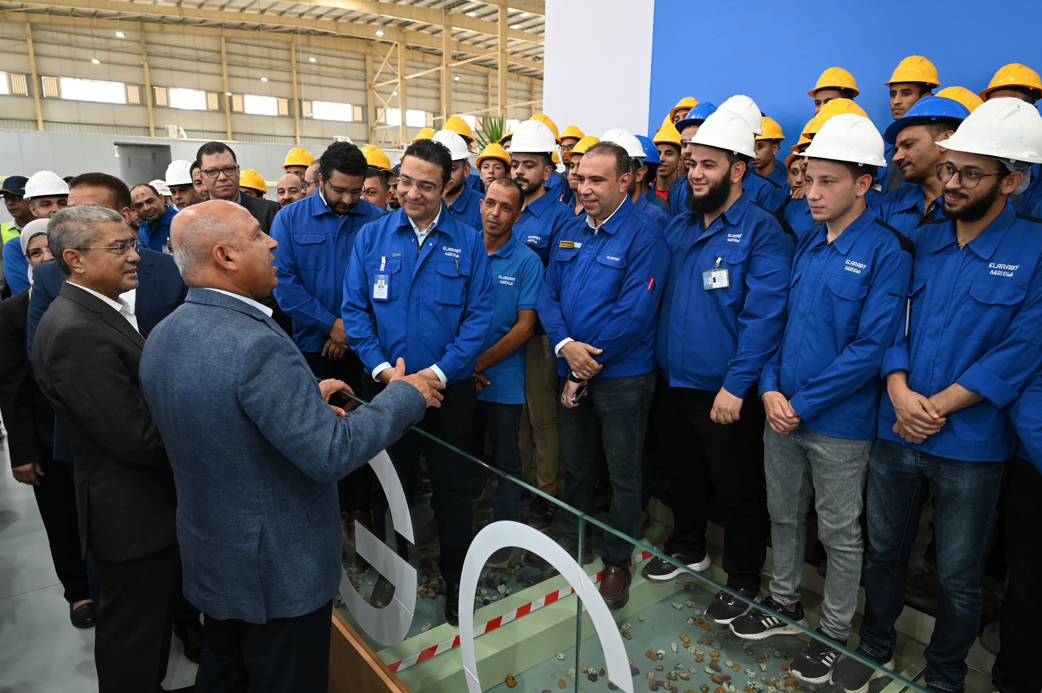 الوزير يتفقد عدد من المشروعات الصناعية بمحافظة المنوفية