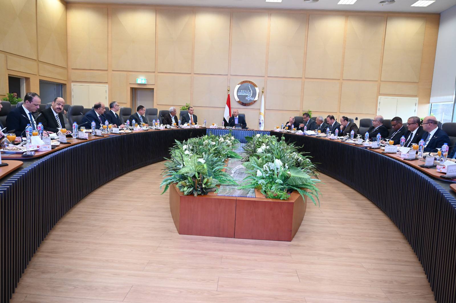 الوزير يترأس اجتماع الجمعية العامة العادية للشركة القابضة للنقل