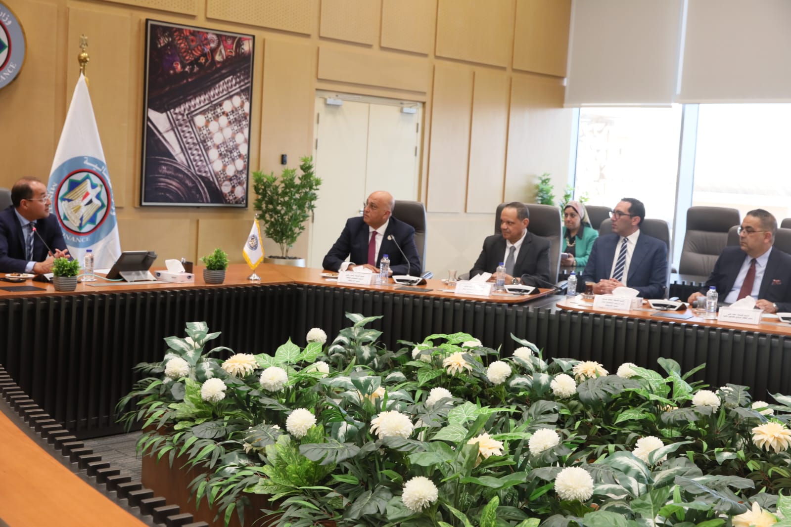 وزير المالية يجتمع مع الرئيس التنفيذي لجهاز تنمية المشروعات