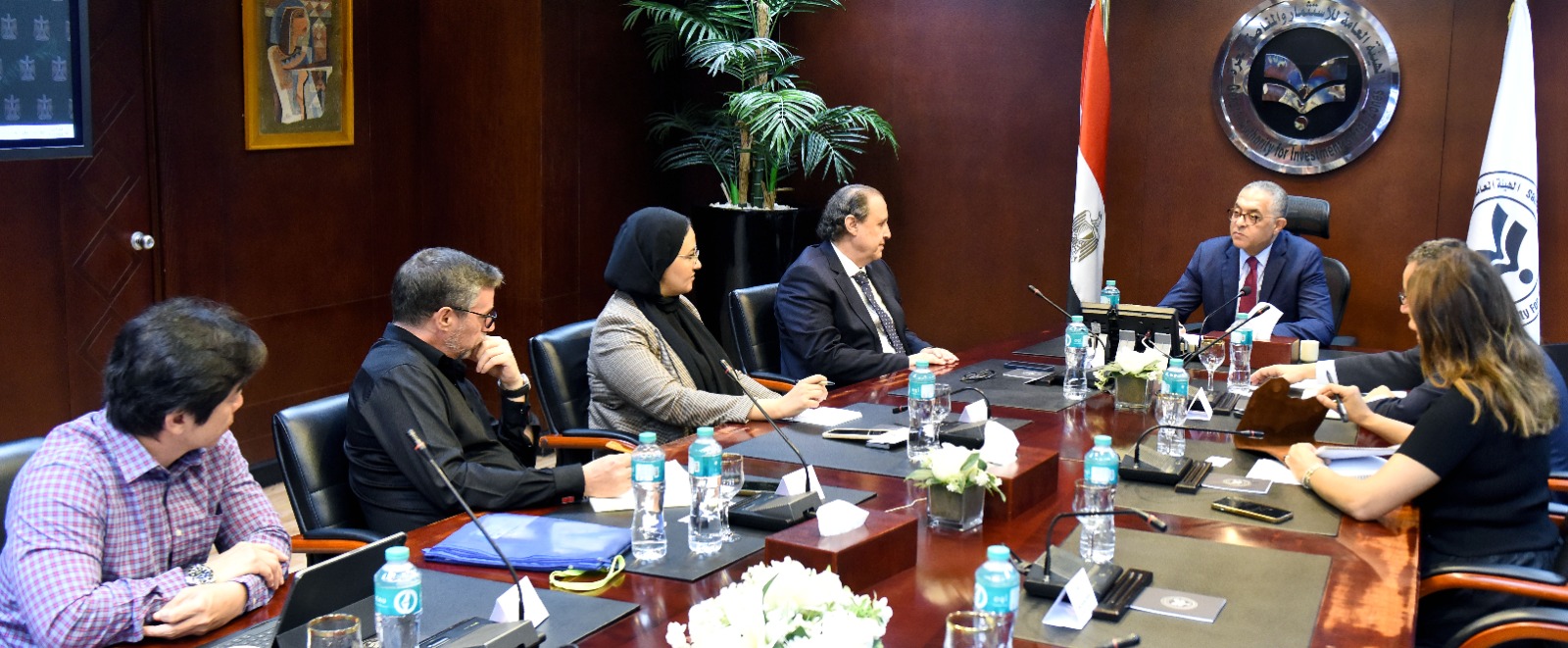 وزير الاستثمار يجتمع مع رئيس المجلس التصديري للغزل والمنسوجات