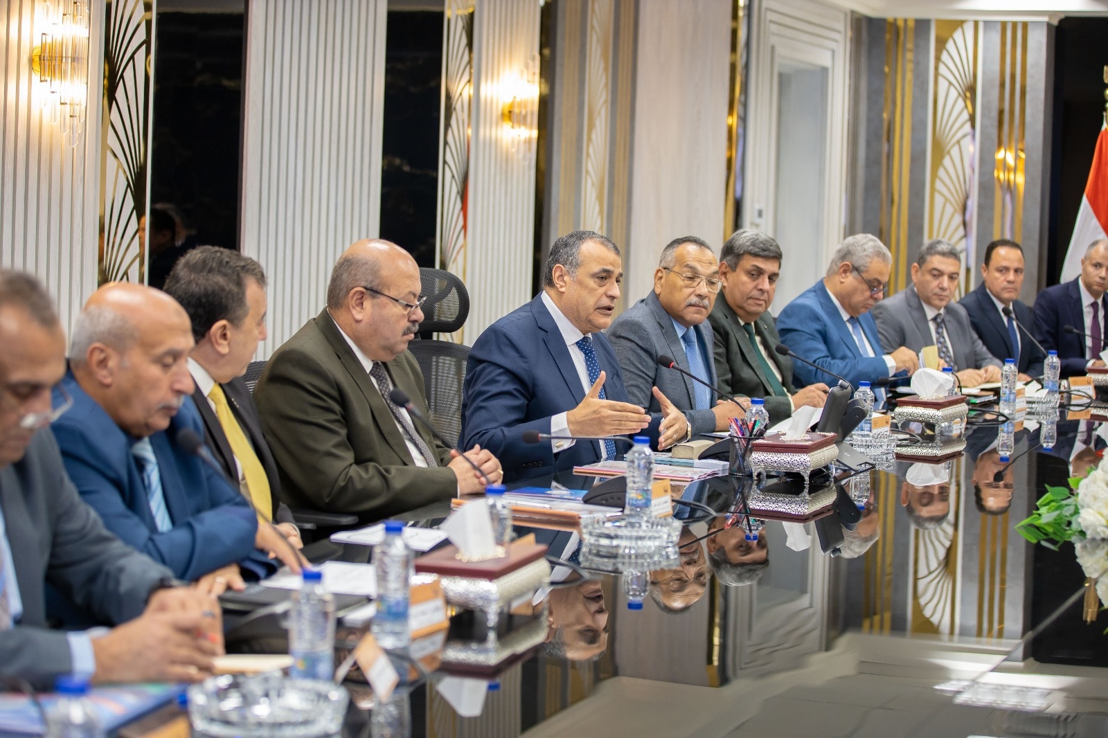 وزير الإنتاج الحربي في اجتماع مع وزير الكهرباء