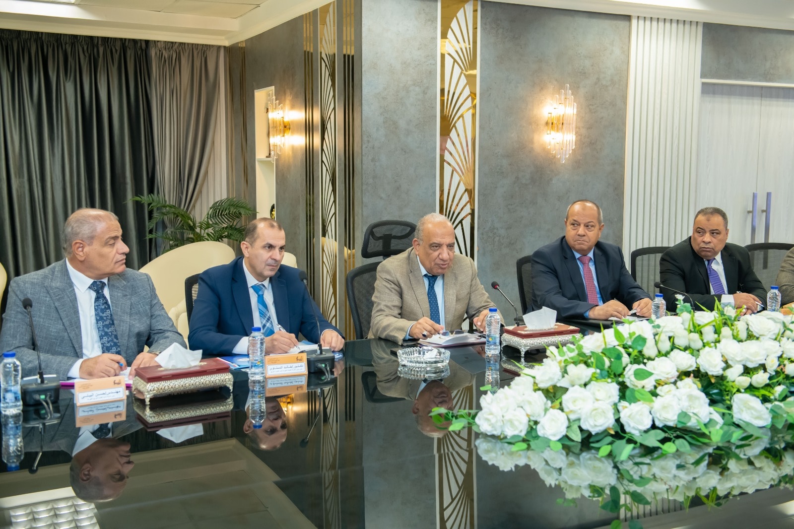وزير الإنتاج الحربي في اجتماع مع وزير الكهرباء