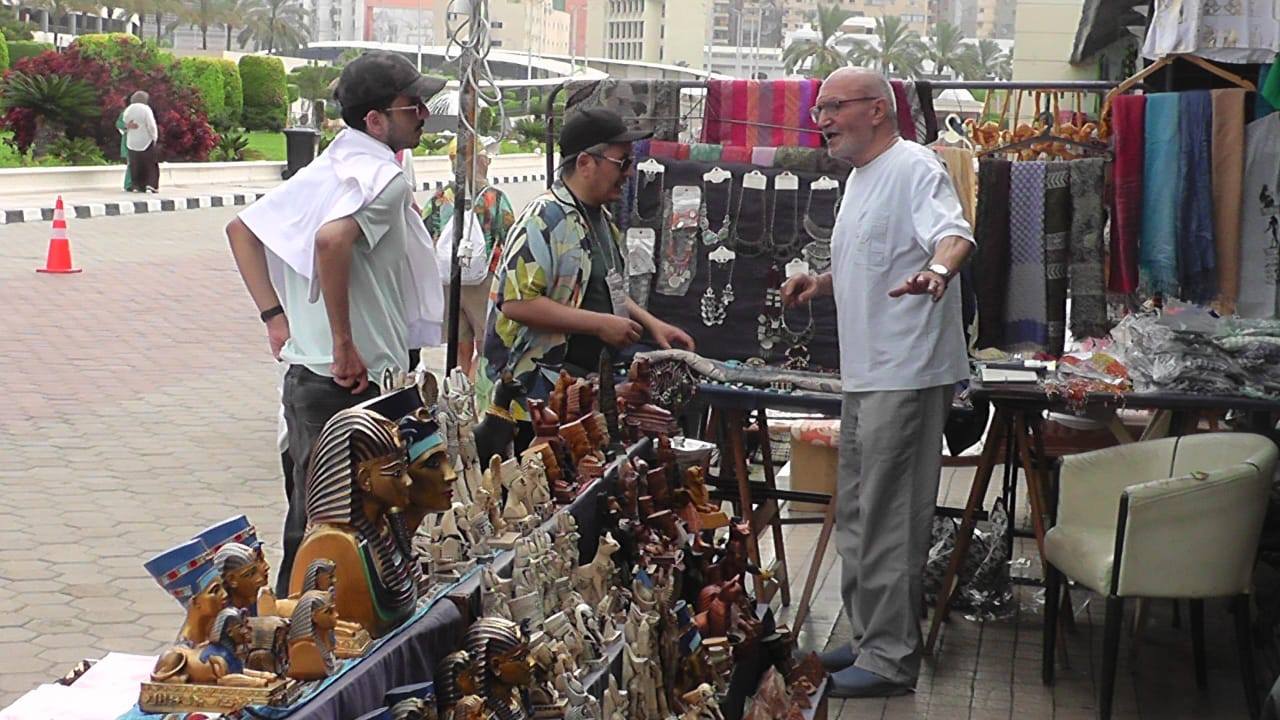 الوزير يتفقد محطة الركاب السياحية بميناء الإسكندرية