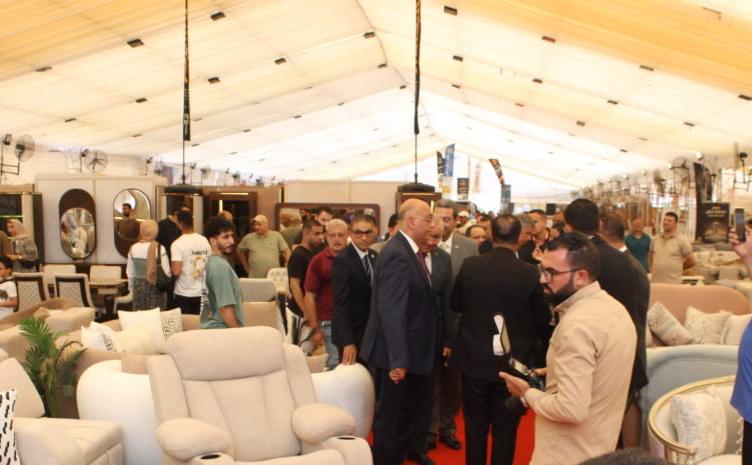 جهاز تنمية المشروعات ومحافظة دمياط يقيمان معرض صنع في دمياط