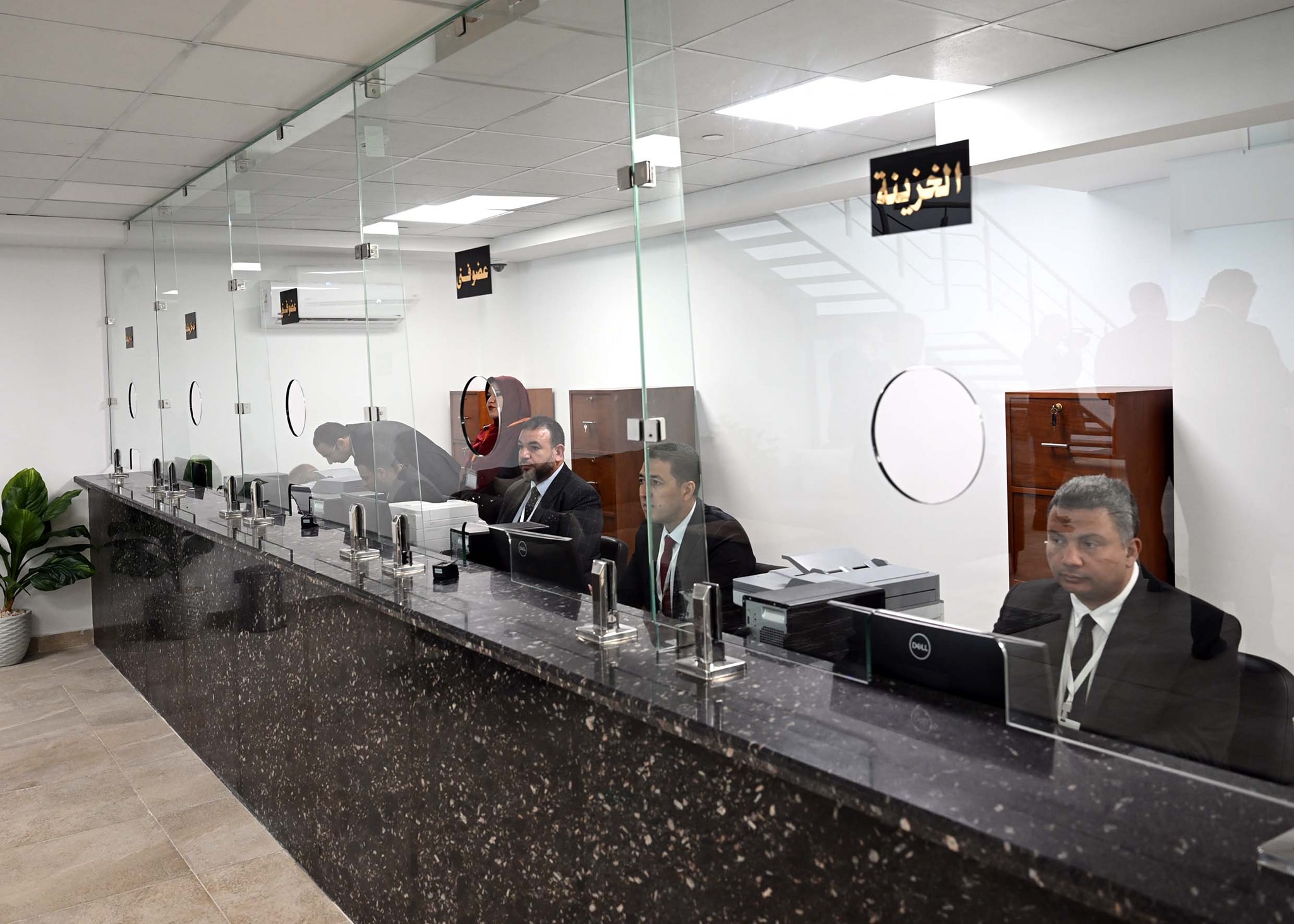مدبولي يفتتح مجمع الشهر العقارى بمدينة العلمين الجديدة