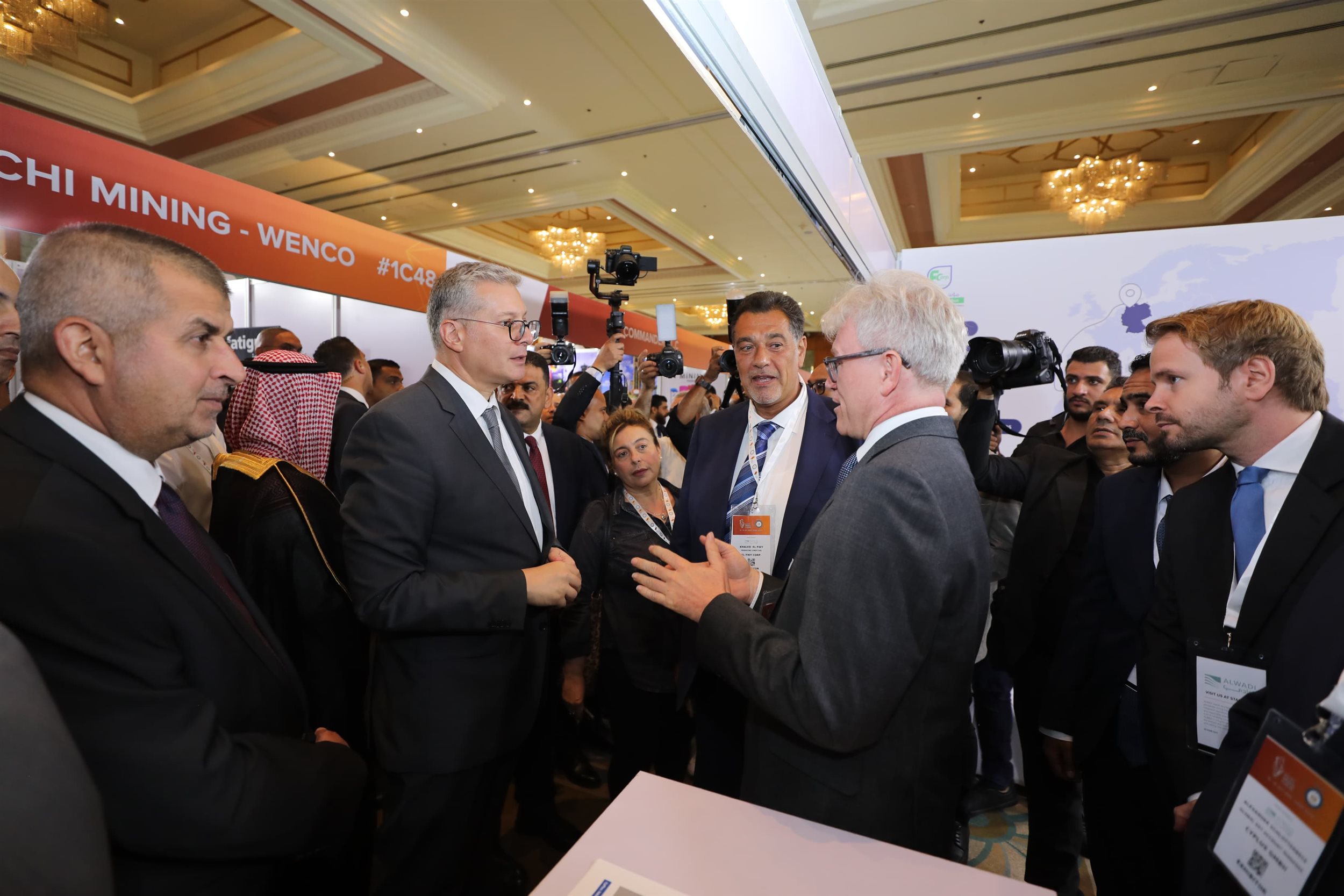 وزير البترول يفتتح المعرض المصاحب لمنتدى مصر للتعدين
