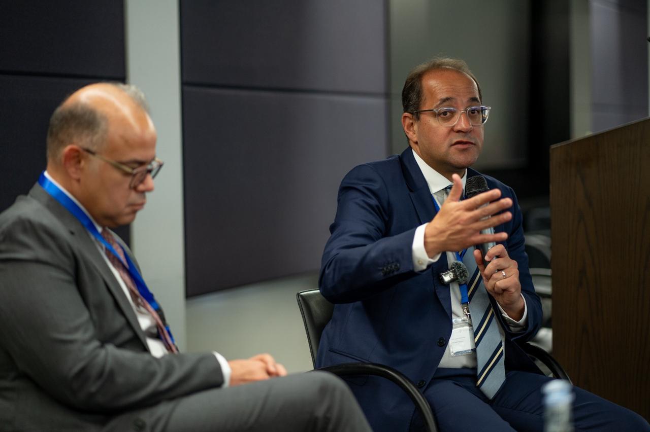 حوار وزير المالية مع المستثمرين الدوليين بالجمعية المصرية البريطانية للأعمال