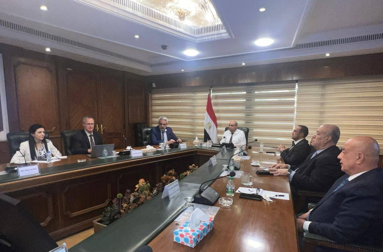 وزير الطيران يستقبل نائب رئيس الاتحاد الدولي للنقل الجوي