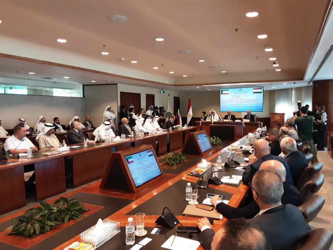 الوزير يشارك في الملتقى الاستثماري المصري الكويتي