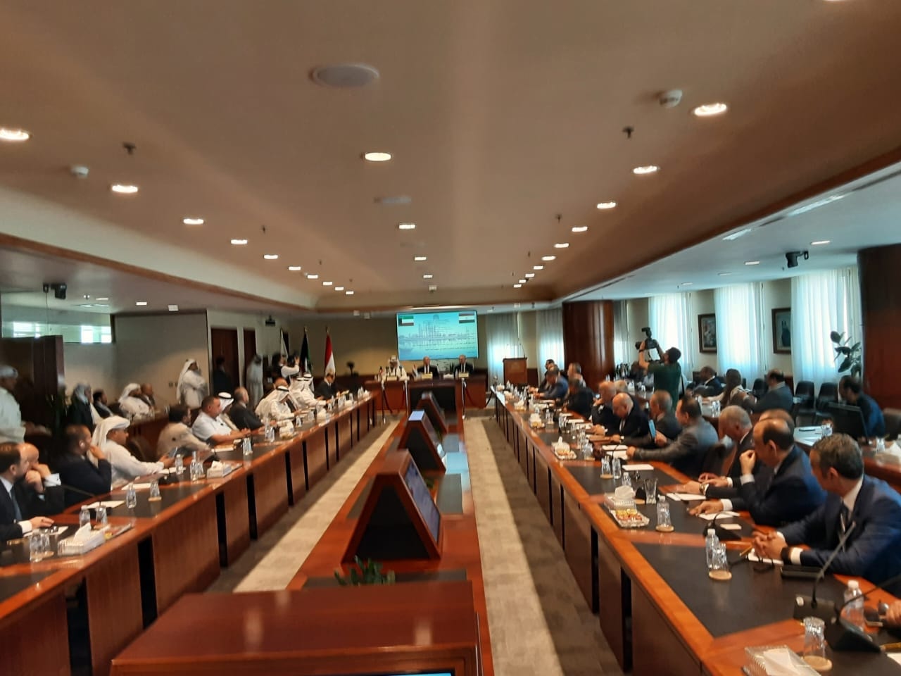 الوزير يشارك في الملتقى الاستثماري المصري الكويتي