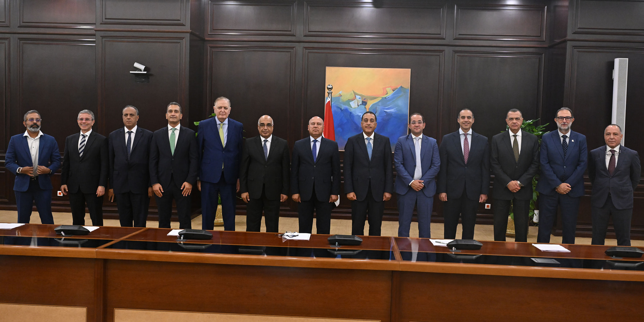 توقيع عقدي تسوية ودية لمنازعات عدد من الشركات الاستثمارية