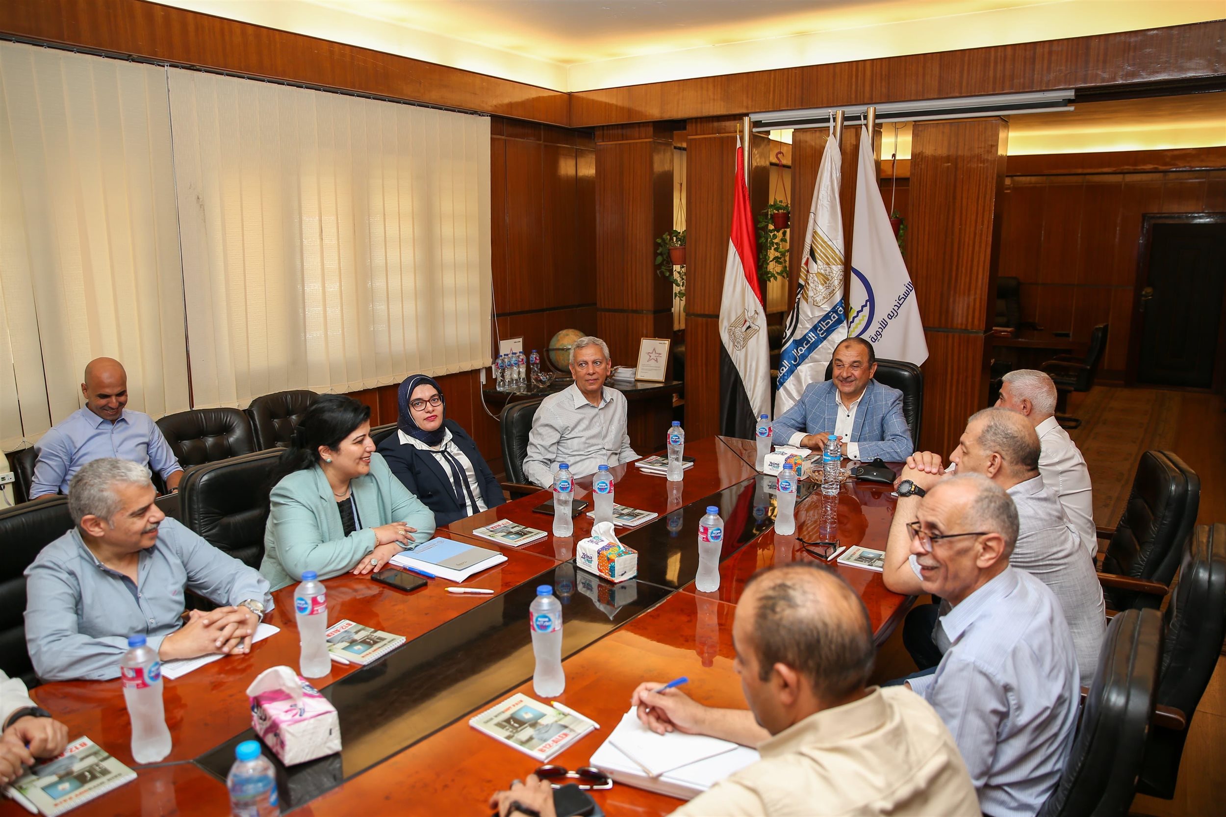 زيارة وزير قطاع الأعمال لشركة الإسكندرية للأدوية