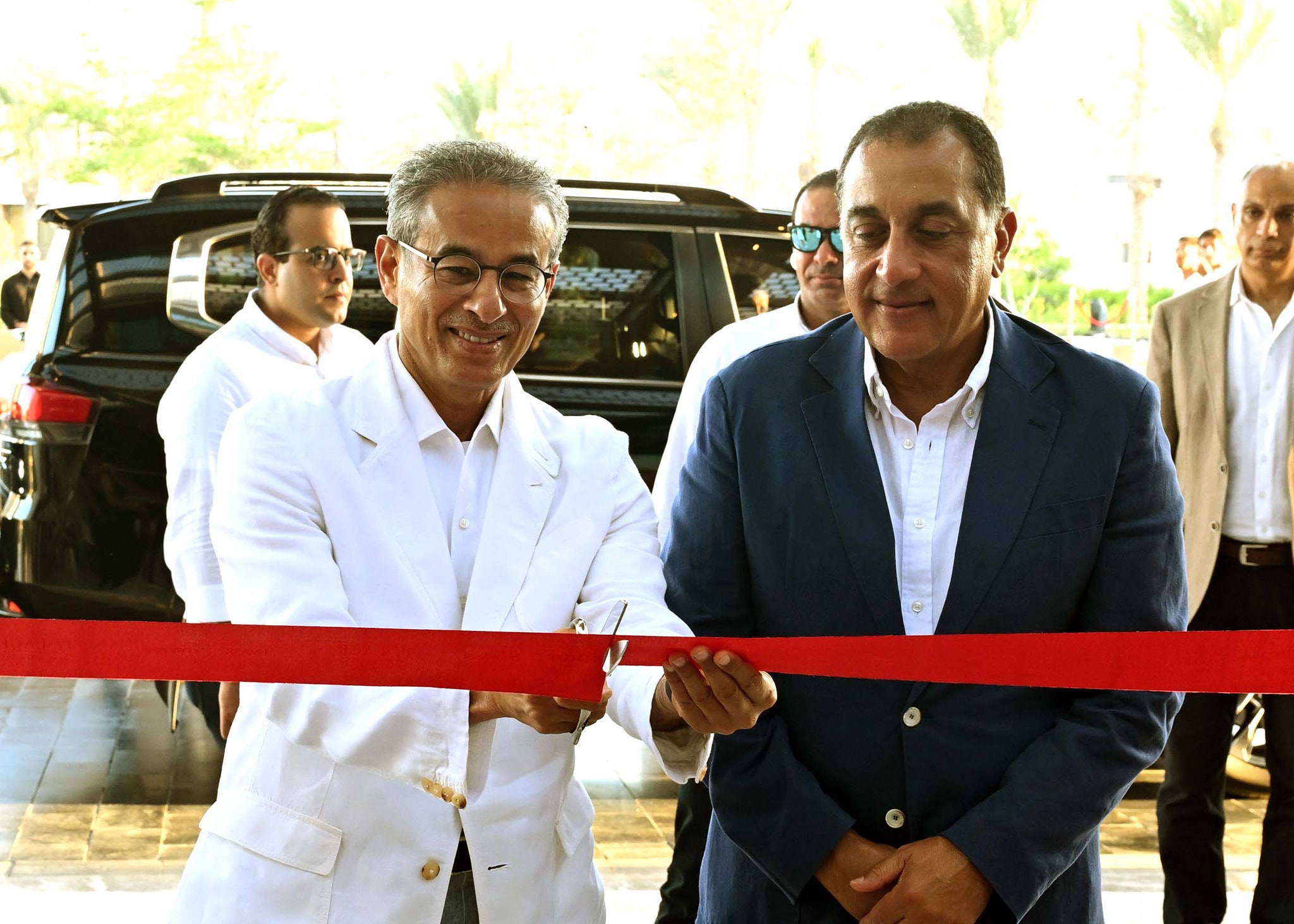 رئيس الوزراء يشهد افتتاح إعمار مصر لفندق بمراسي الساحل
