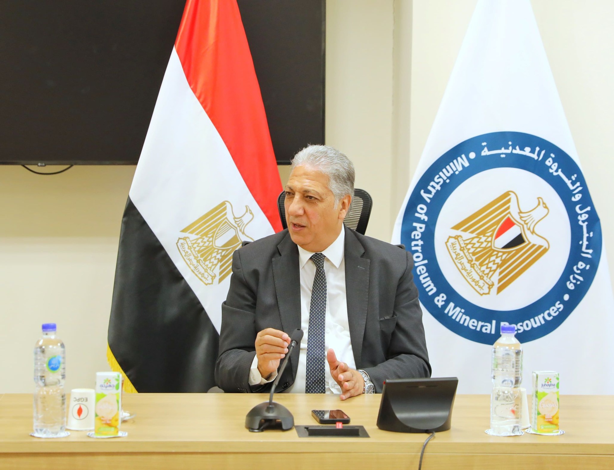 مبنى وزارة البترول يحصل على شهادتي الأيزو في السلامة والصحة المهنية