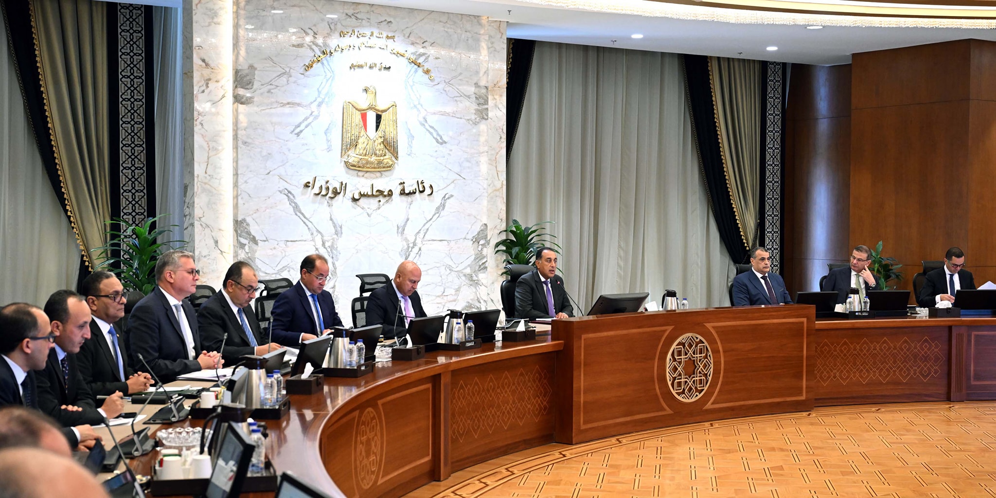 رئيس الوزراء يتابع جهود النهوض بصناعة الأسمدة