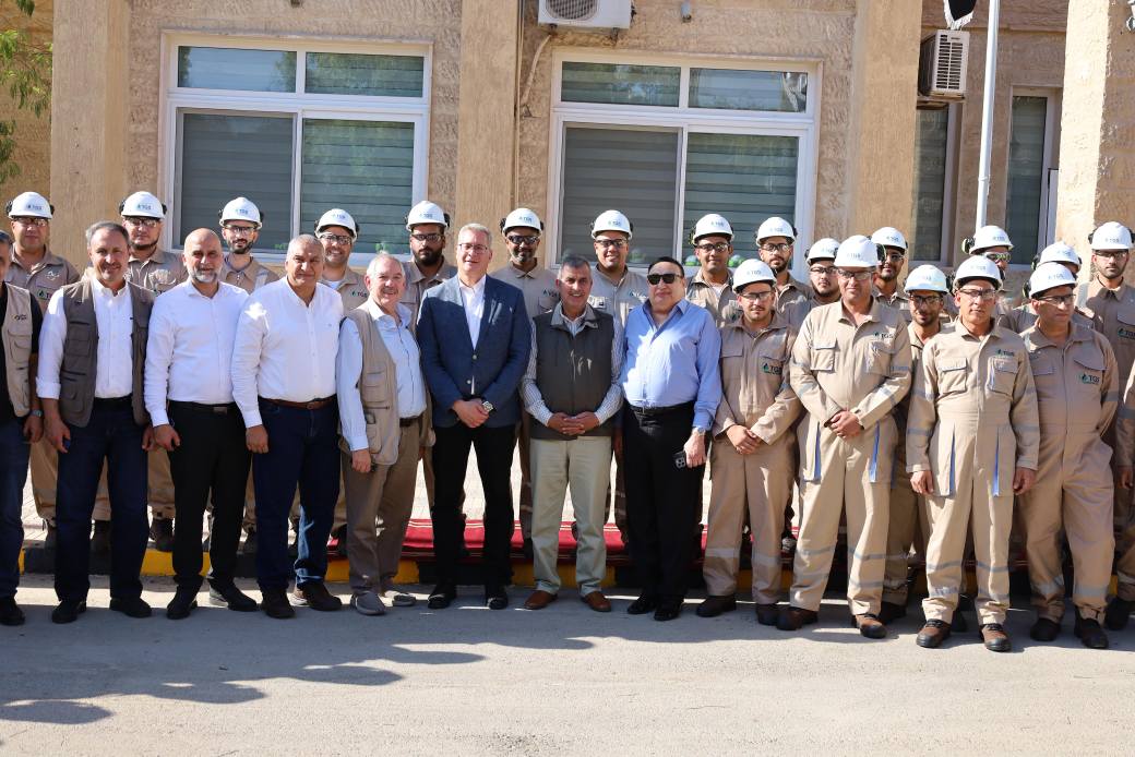 وزير البترول يتفقد بدء تجارب التشغيل لسفينة التغييز إنرجوس فورس