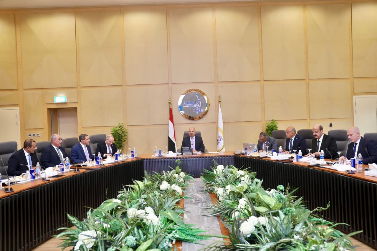 الوزير يترأس أعمال الجمعية العمومية لشركة القاهرة للعبّارات