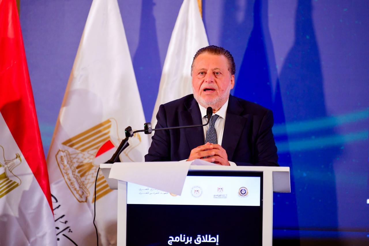 إطلاق أول برنامج جامعي لتدريس العلوم المصرفية في كليات التجارة