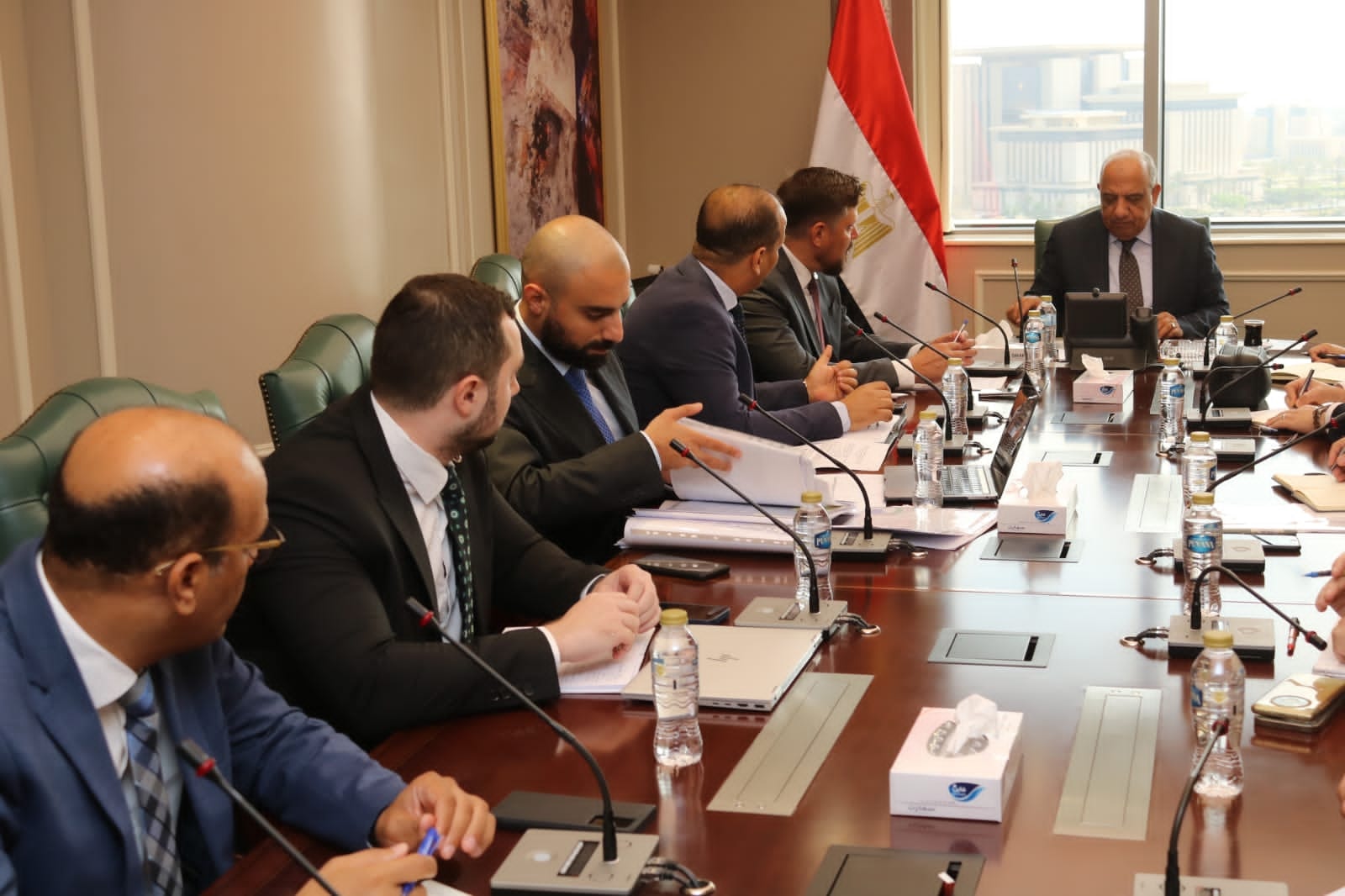 وزير الكهرباء يلتقي نائب رئيس شركة أتوم ستروي اكسبورت