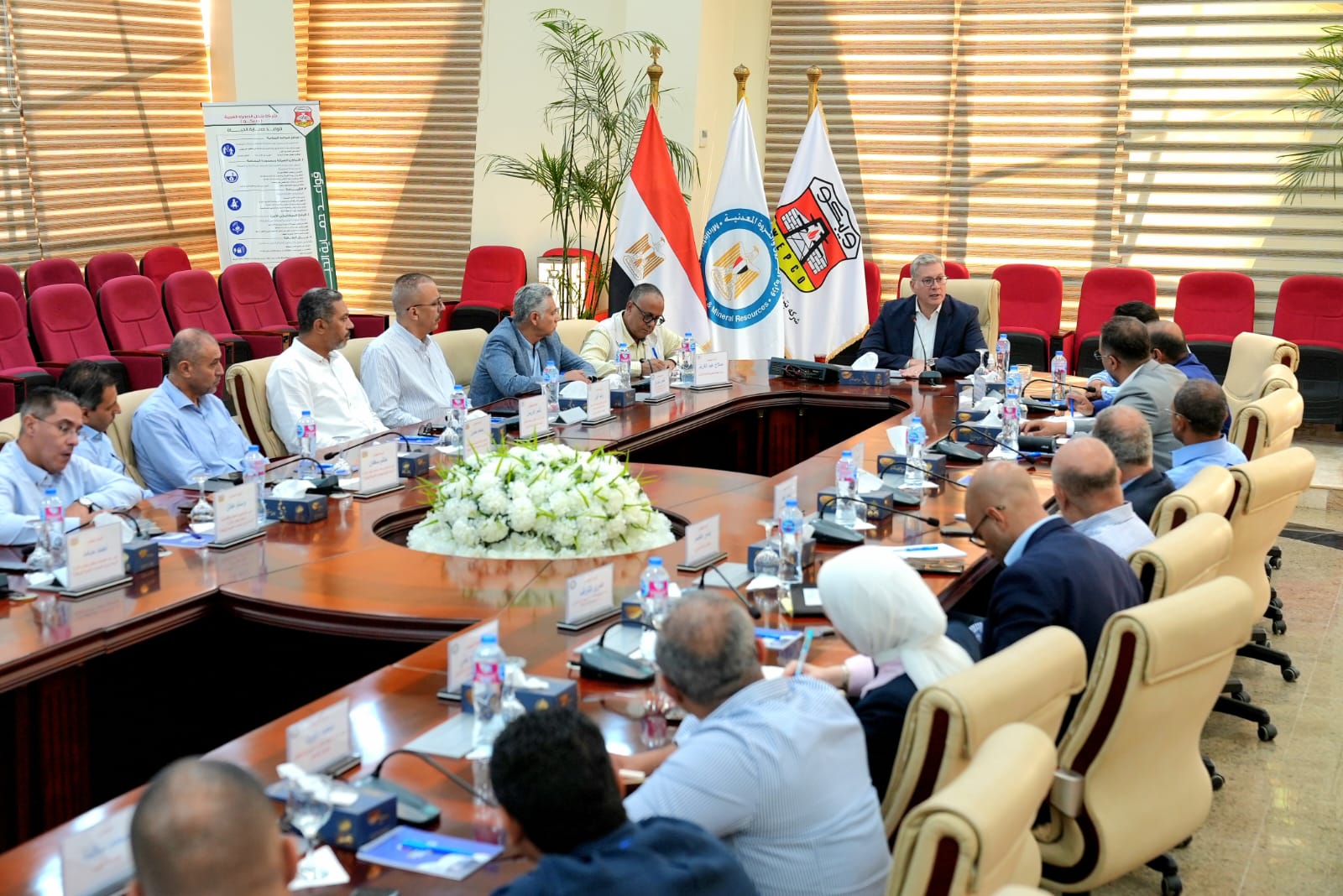 وزير البترول يتابع توسعات ميناء الحمراء البترولى بالعلمين