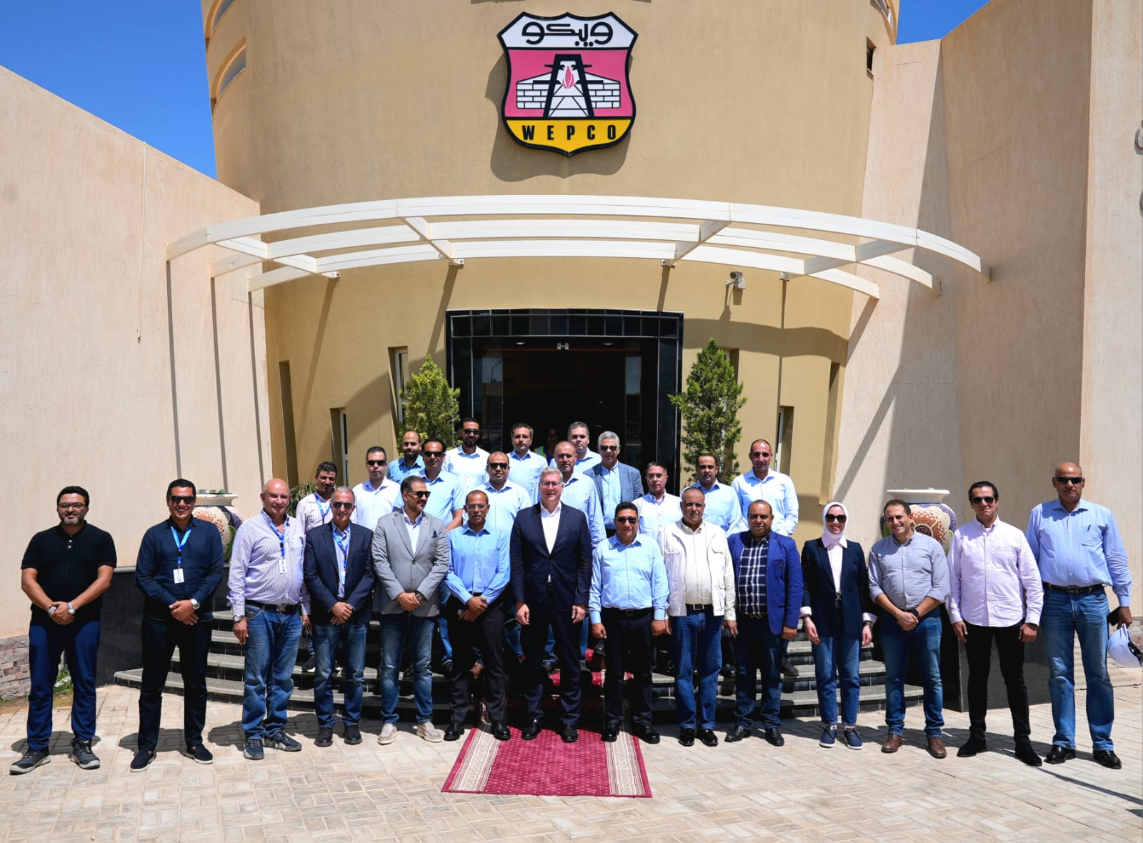 وزير البترول يتابع توسعات ميناء الحمراء البترولى بالعلمين