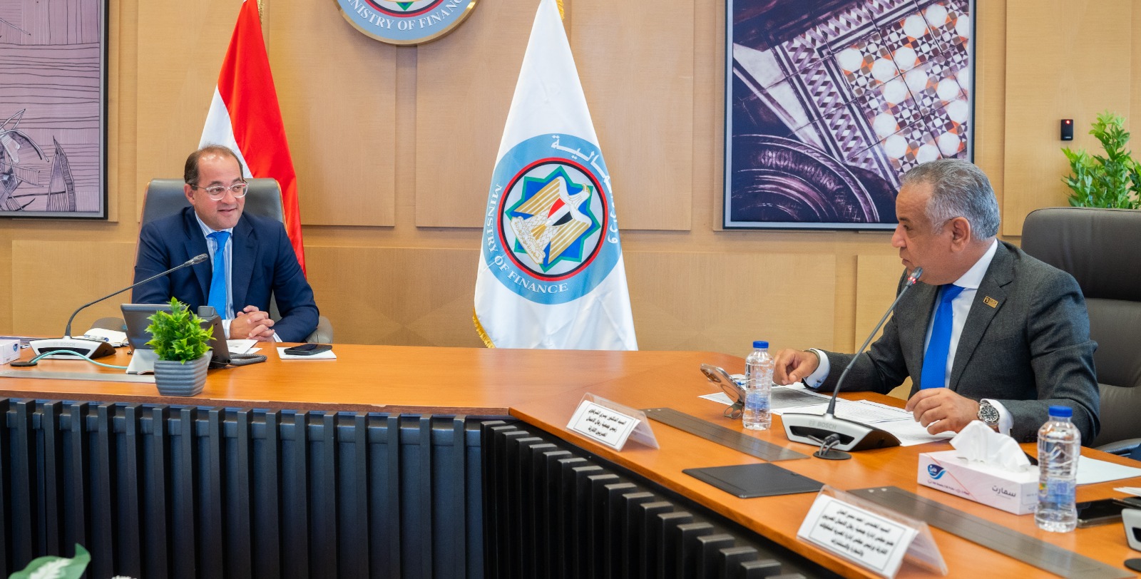 وزير المالية يلتقي رئيس مجلس إدارة جمعية رجال الأعمال المصريين الأفارقة