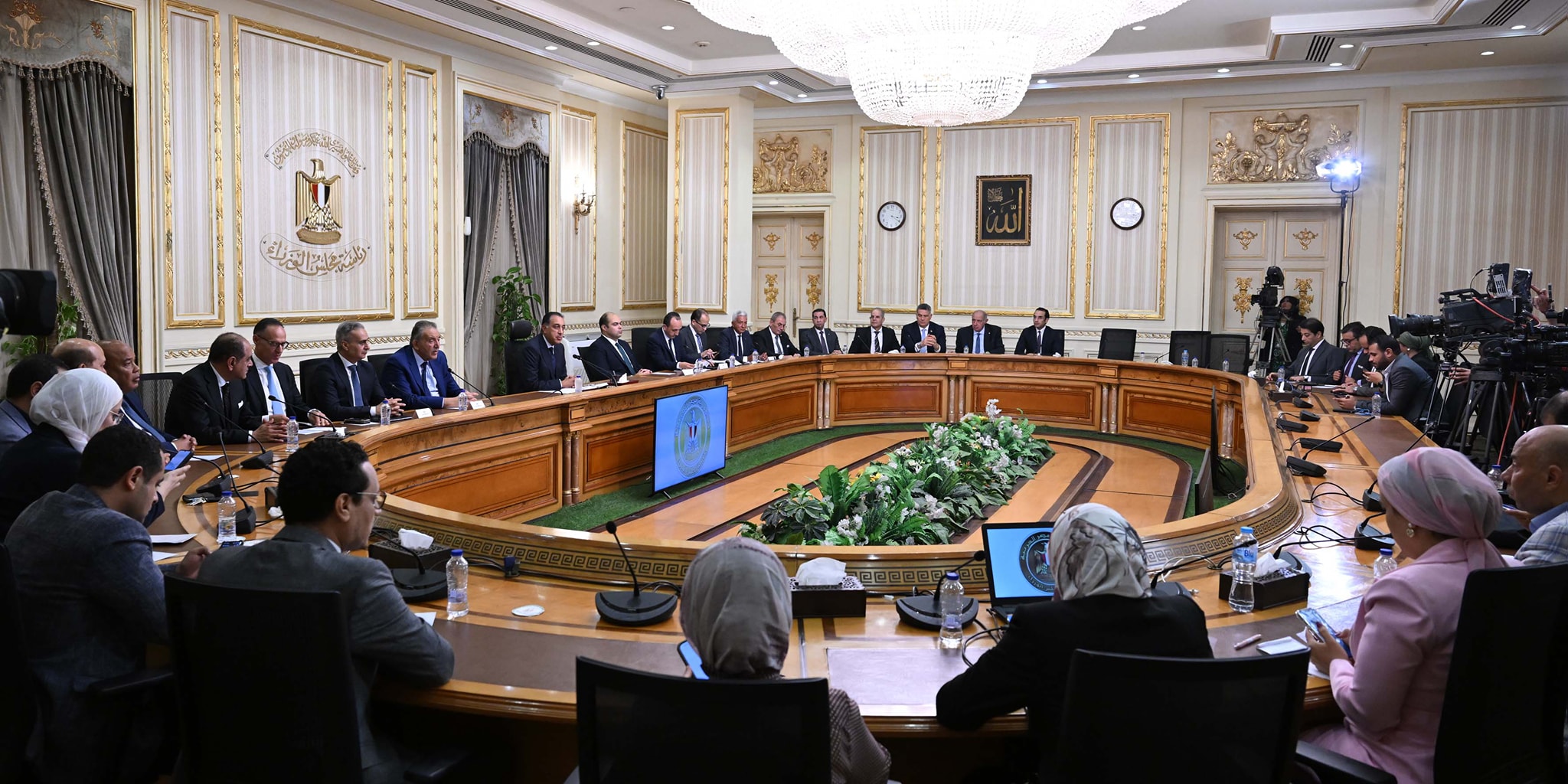 المؤتمر الصحفي الأسبوعي لرئيس الوزراء