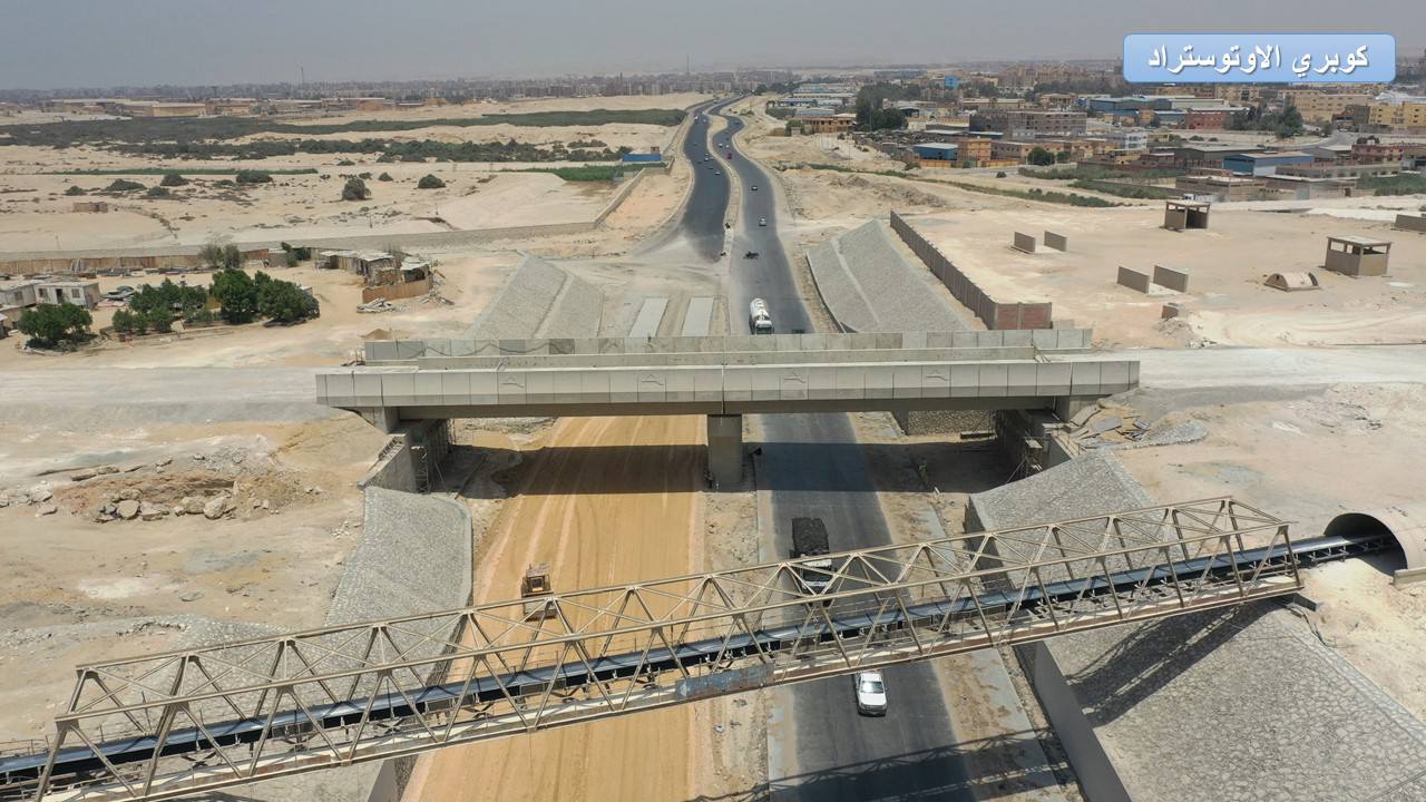 وزير النقل يتابع التشطيبات النهائية لمحطات الخط الأول بشبكة القطار الكهربائي السريع
