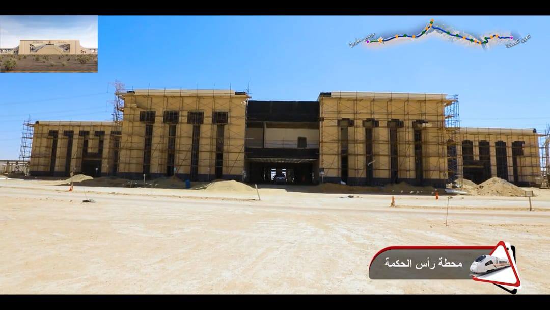 وزير النقل يتابع التشطيبات النهائية لمحطات الخط الأول بشبكة القطار الكهربائي السريع
