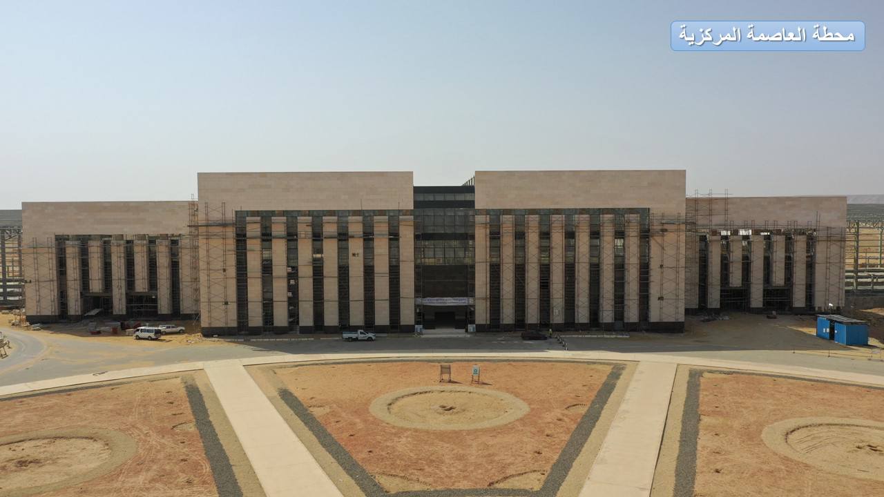 وزير النقل يتابع التشطيبات النهائية لمحطات الخط الأول بشبكة القطار الكهربائي السريع