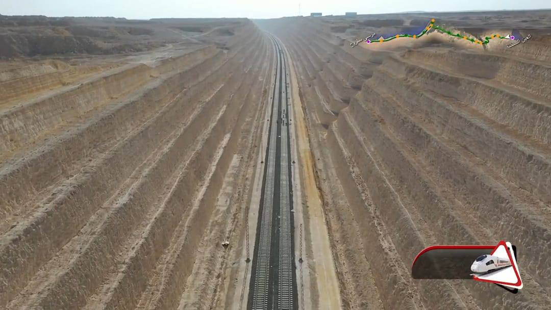 وزير النقل يتابع التشطيبات النهائية لمحطات الخط الأول بشبكة القطار الكهربائي السريع