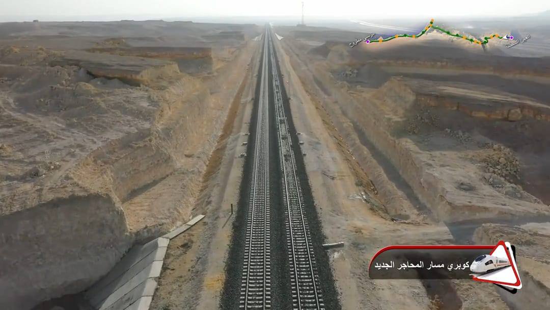 وزير النقل يتابع التشطيبات النهائية لمحطات الخط الأول بشبكة القطار الكهربائي السريع