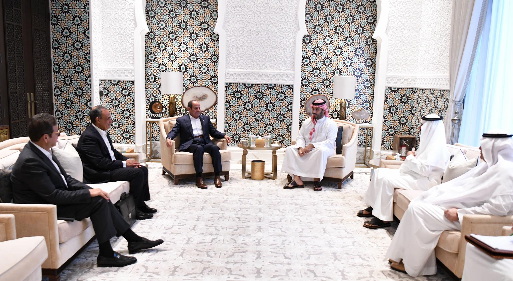 الرئيس السيسي يلتقي بولي عهد السعودية