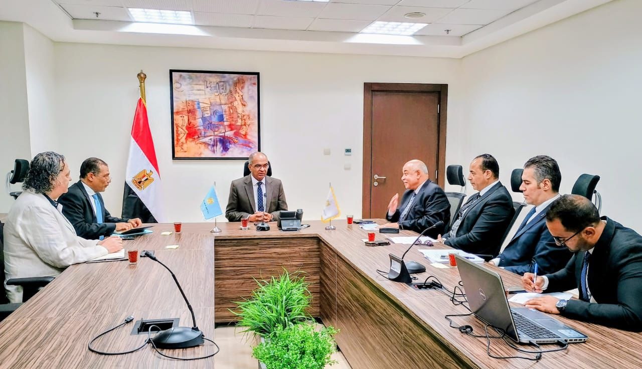 اجتماع اعداد مقترح لائحة مشروع قانون تنظيم مرفق مياه الشرب