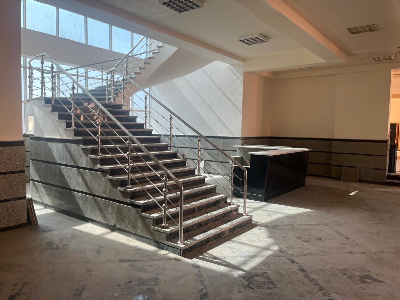 وزير الإسكان يتابع موقف المشروعات السكنية بقنا الجديدة