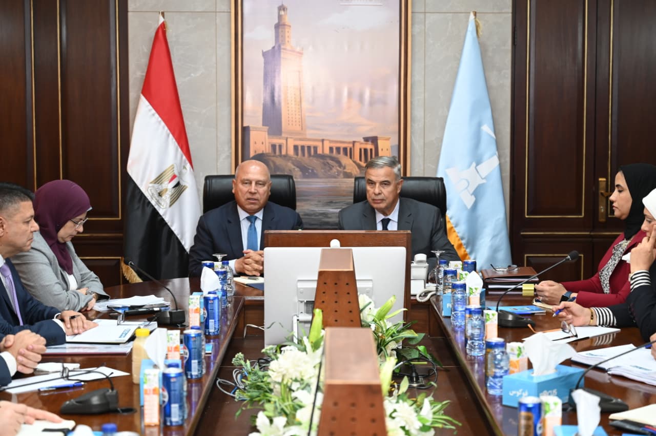 لقاء كامل الوزير مع مستثمري محافظة الإسكندرية