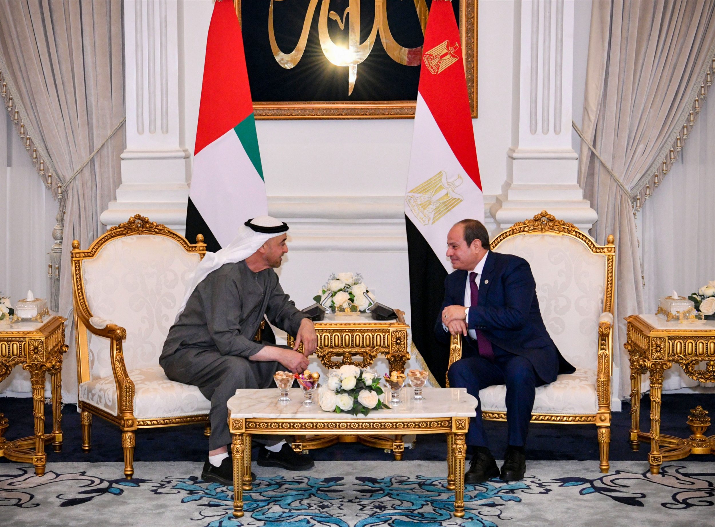 الرئيس السيسي يستقبل رئيس دولة الإمارات