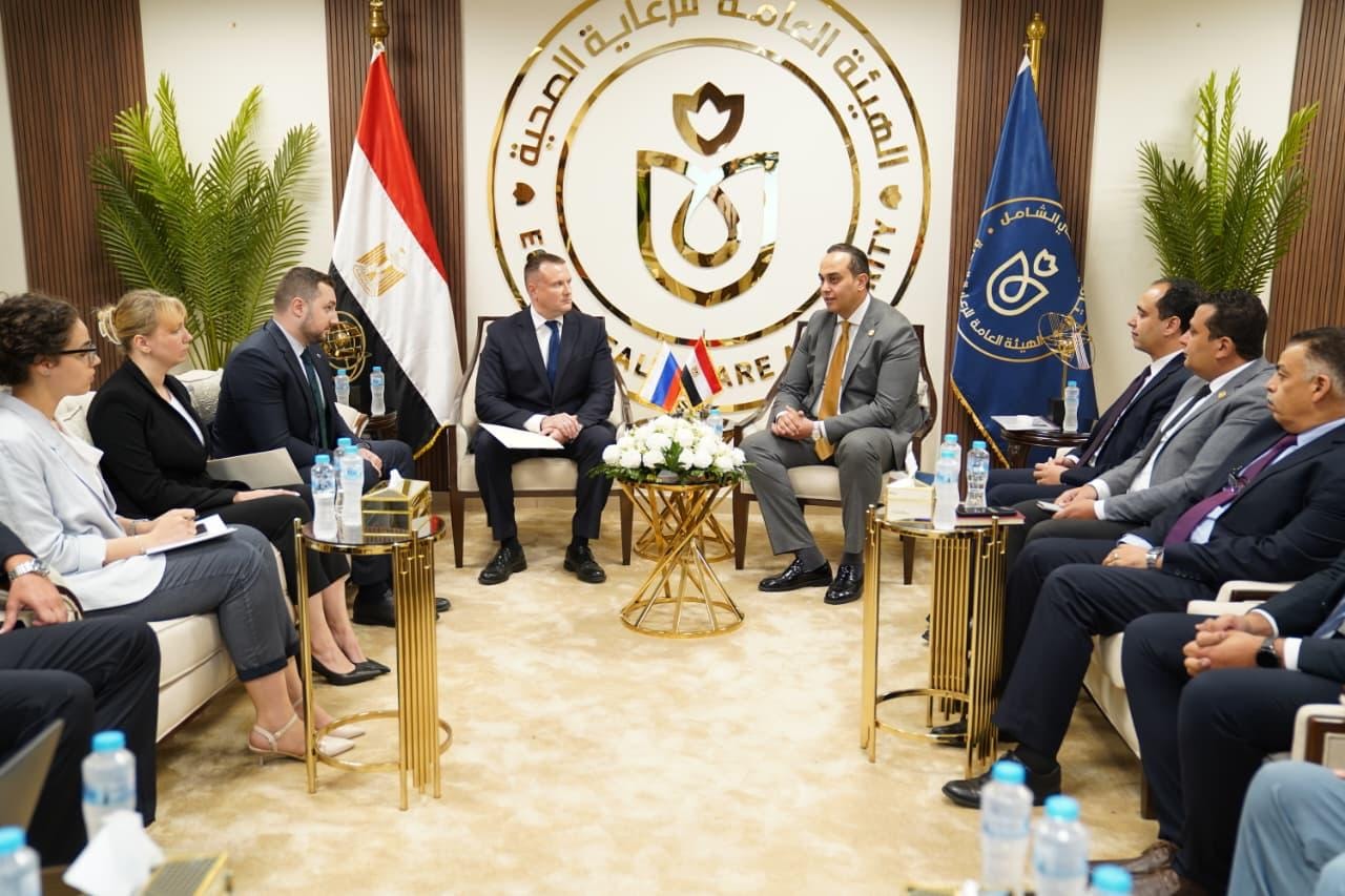 رئيس الرعاية الصحية يلتقي الرئيس التنفيذي لشركة ROSATOM