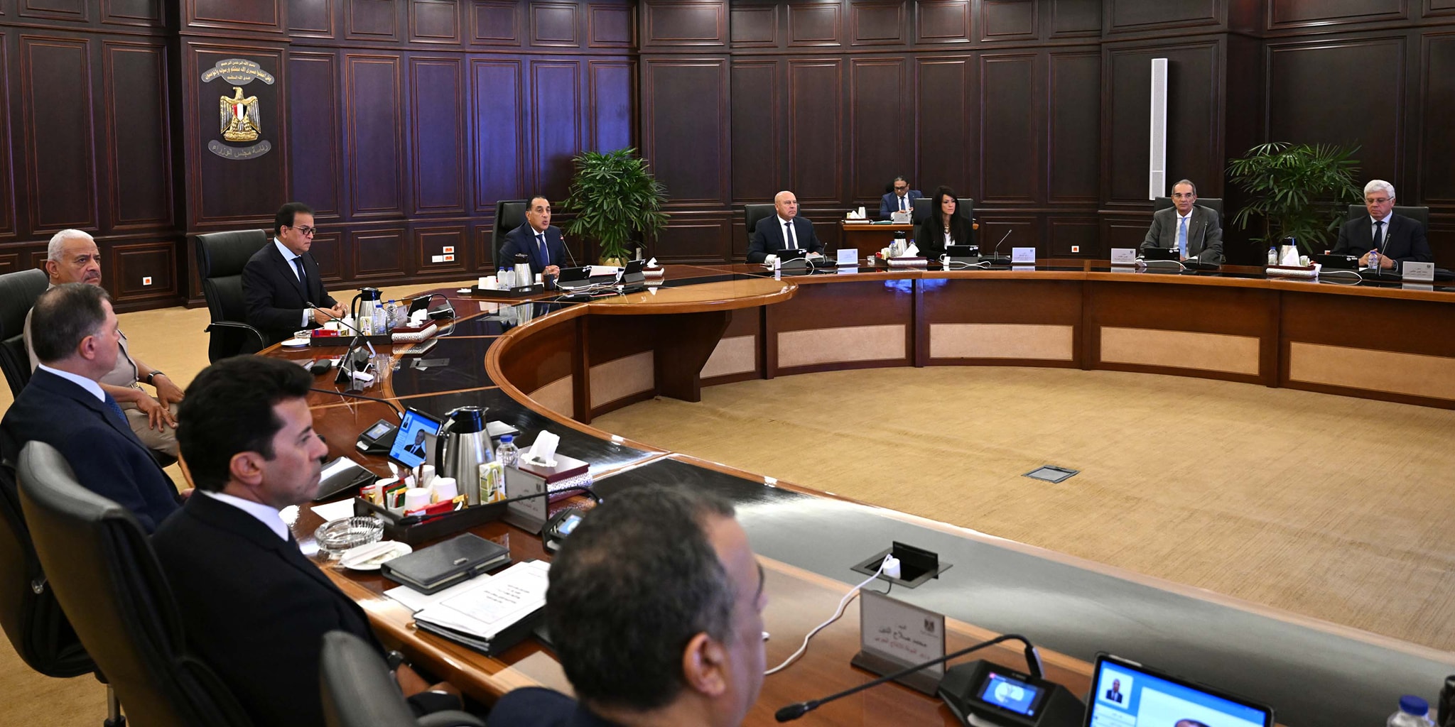 مدبولي يترأس الاجتماع الأسبوعي للحكومة بالعلمين الجديدة