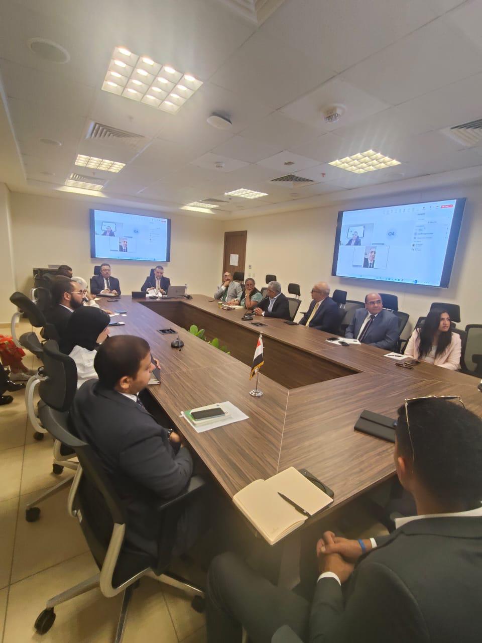 الاجتماع التنسيقي الذى عُقد بمقر التمثيل التجاري