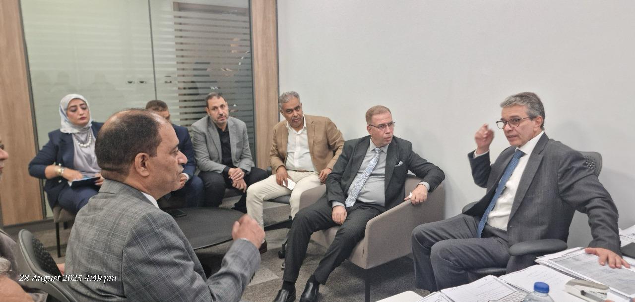رئيس مصلحة الجمارك يتفقد المنافذ الجمركية بالعين السخنة