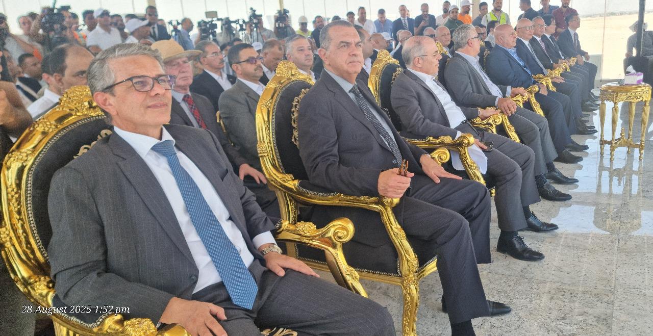 رئيس مصلحة الجمارك يتفقد المنافذ الجمركية بالعين السخنة