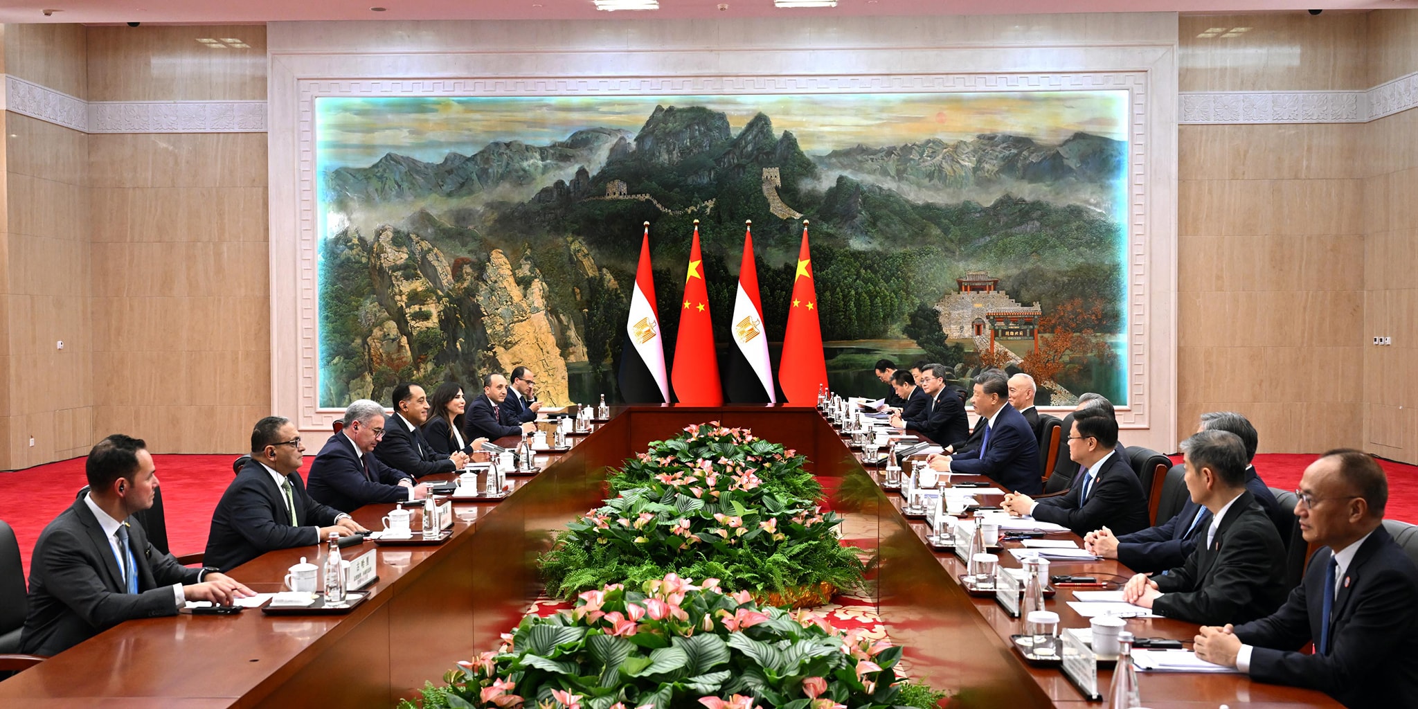 الرئيس الصيني يستقبل رئيس جمهورية الصين الشعبية