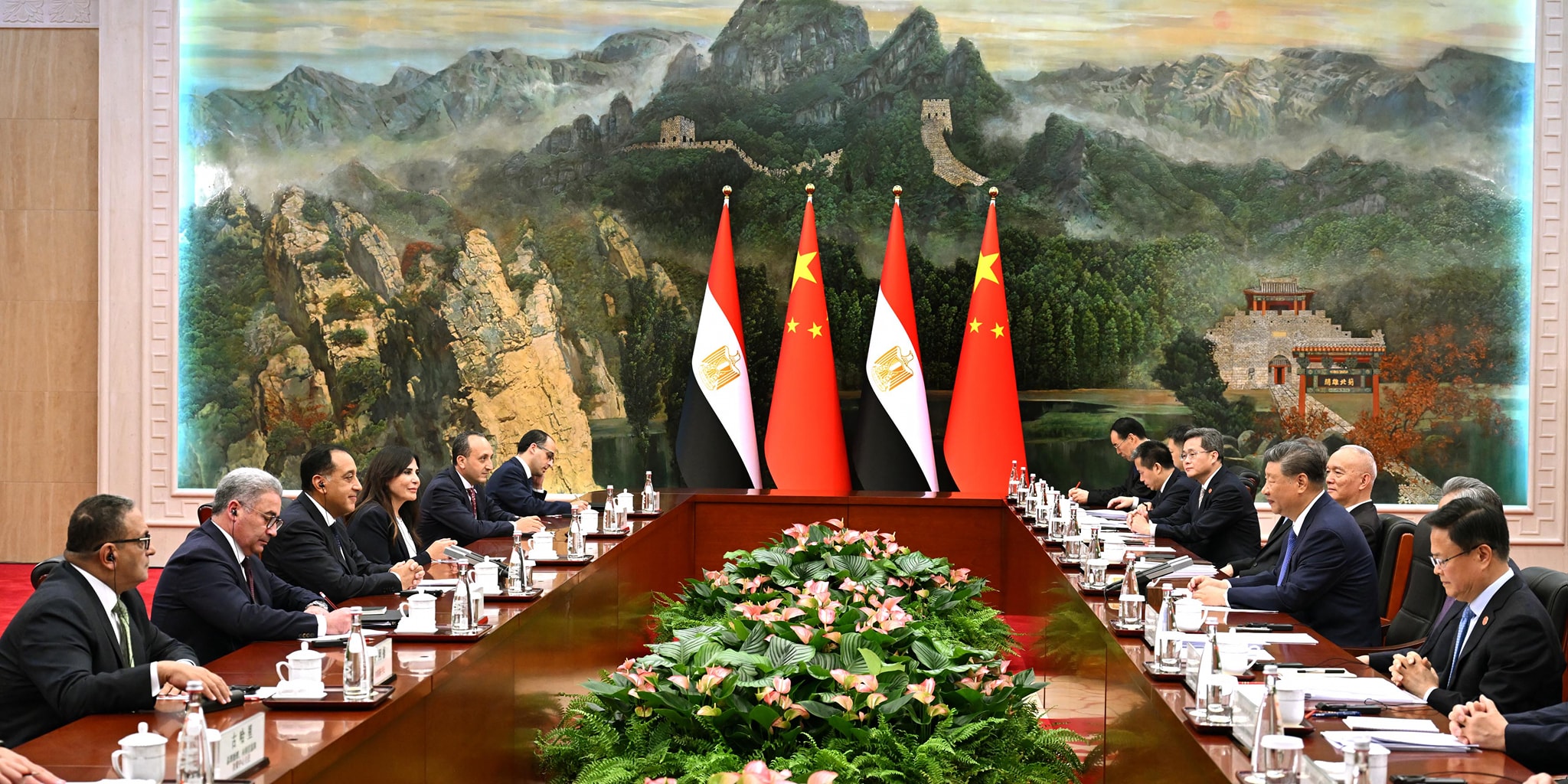 الرئيس الصيني يستقبل رئيس جمهورية الصين الشعبية