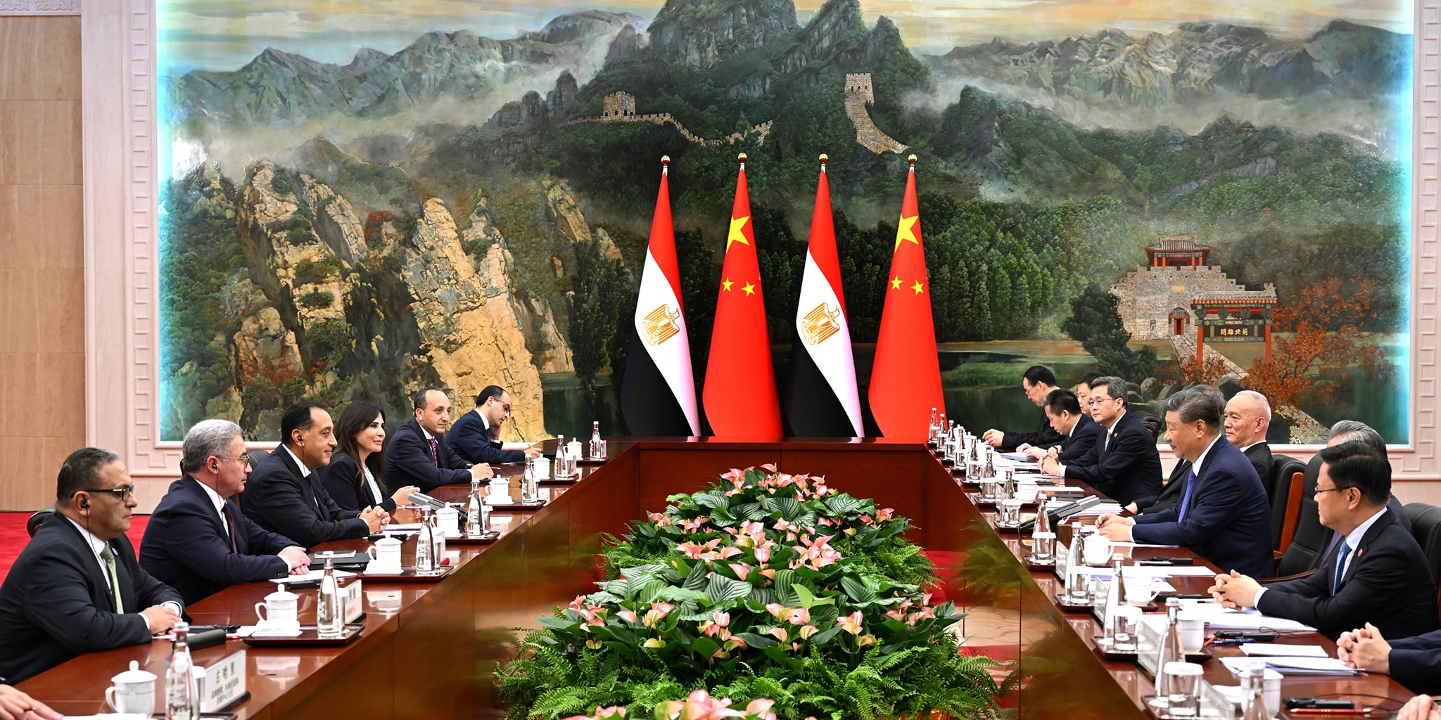 الرئيس الصيني يستقبل رئيس جمهورية الصين الشعبية