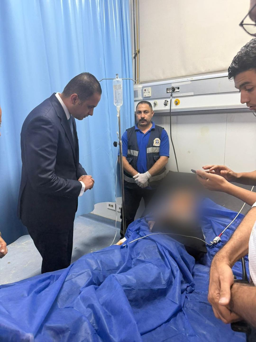 نائب وزير الصحة يتابع الحالة الصحية لمصابي حادث قطار مطروح